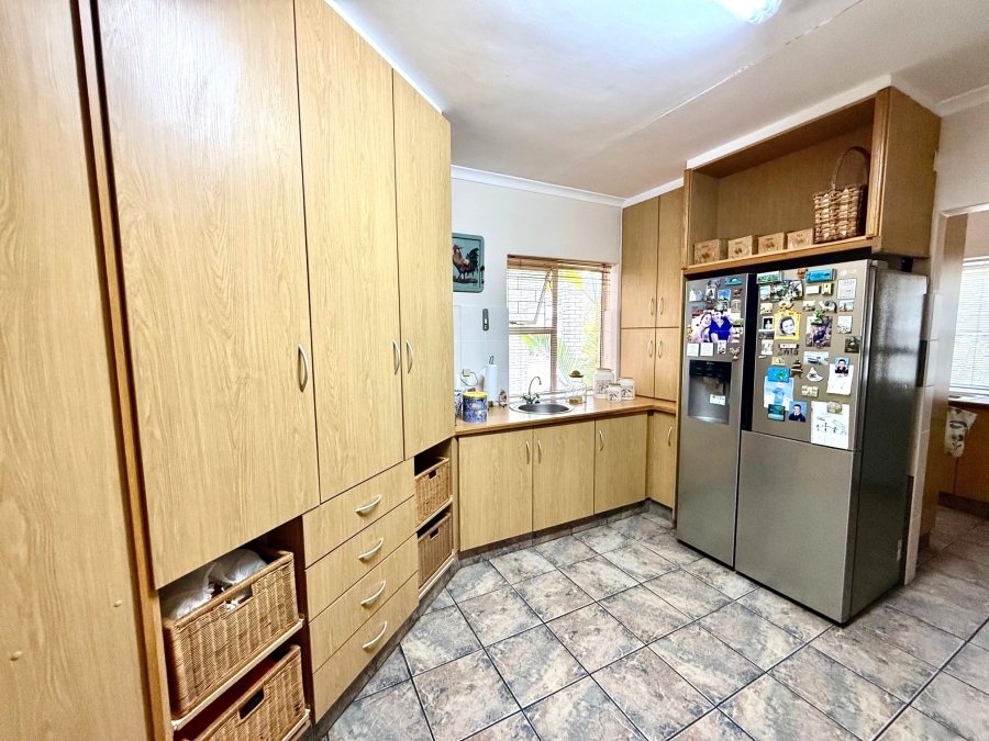 3 Bedroom Property for Sale in Tafelzicht Western Cape